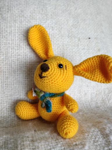 Conejito amigurumi  - vista 2